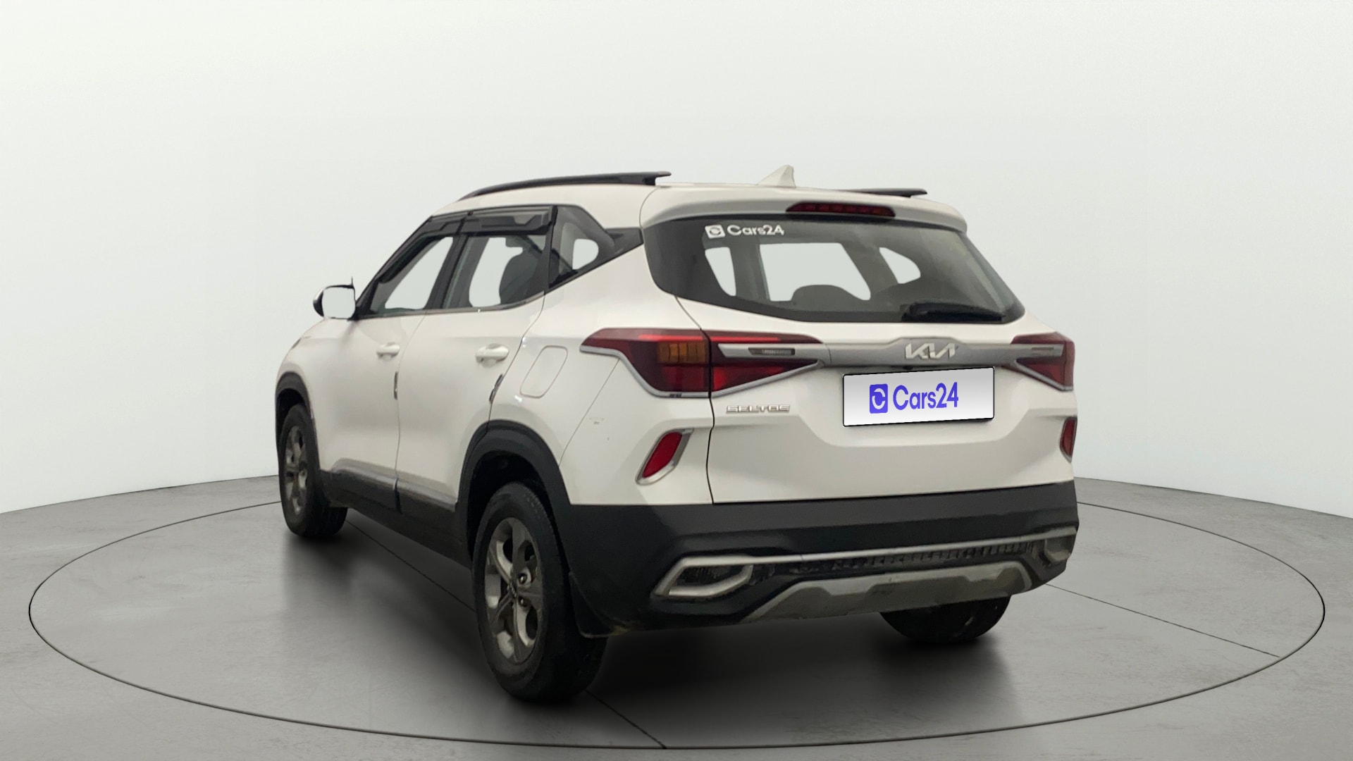 View 2022 Kia Seltos HTK Plus Diesel Image 2 Used 2022 Kia Seltos HTK Plus Diesel Image 2