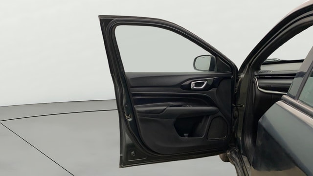View Jeep Compass Image 39 Used Jeep Compass Image 39