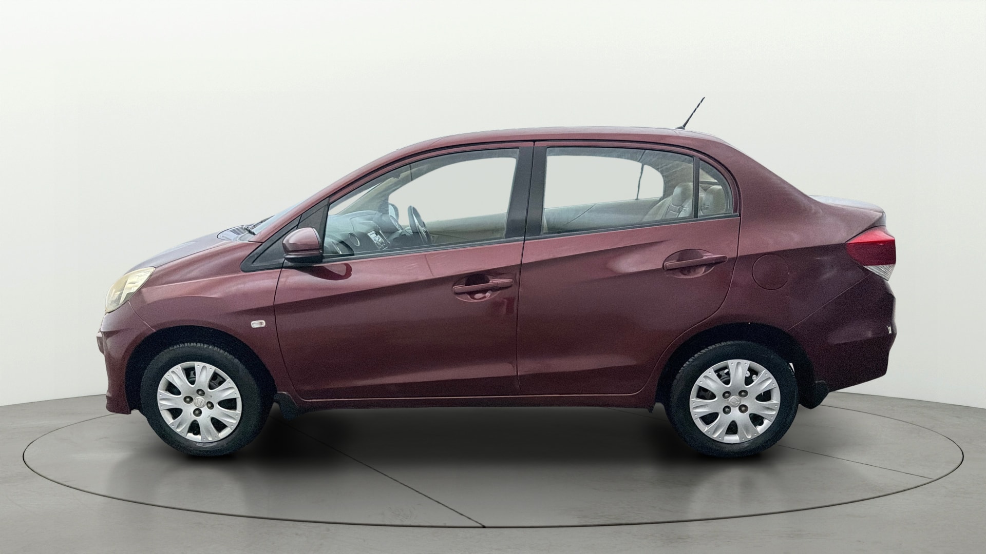 View 2015 Honda Amaze E MT Petrol BS IV Image 5 Used 2015 Honda Amaze E MT Petrol BS IV Image 5