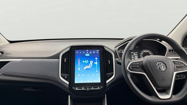 View MG Hector Image 18 Used MG Hector Image 18