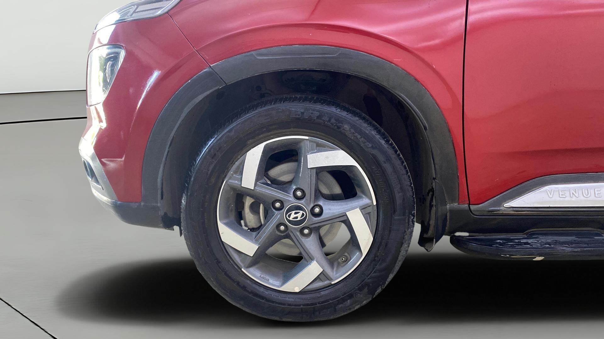 View 2020 Hyundai Venue SX Plus 1.0 Petrol AT Image 30 Used 2020 Hyundai Venue SX Plus 1.0 Petrol AT Image 30