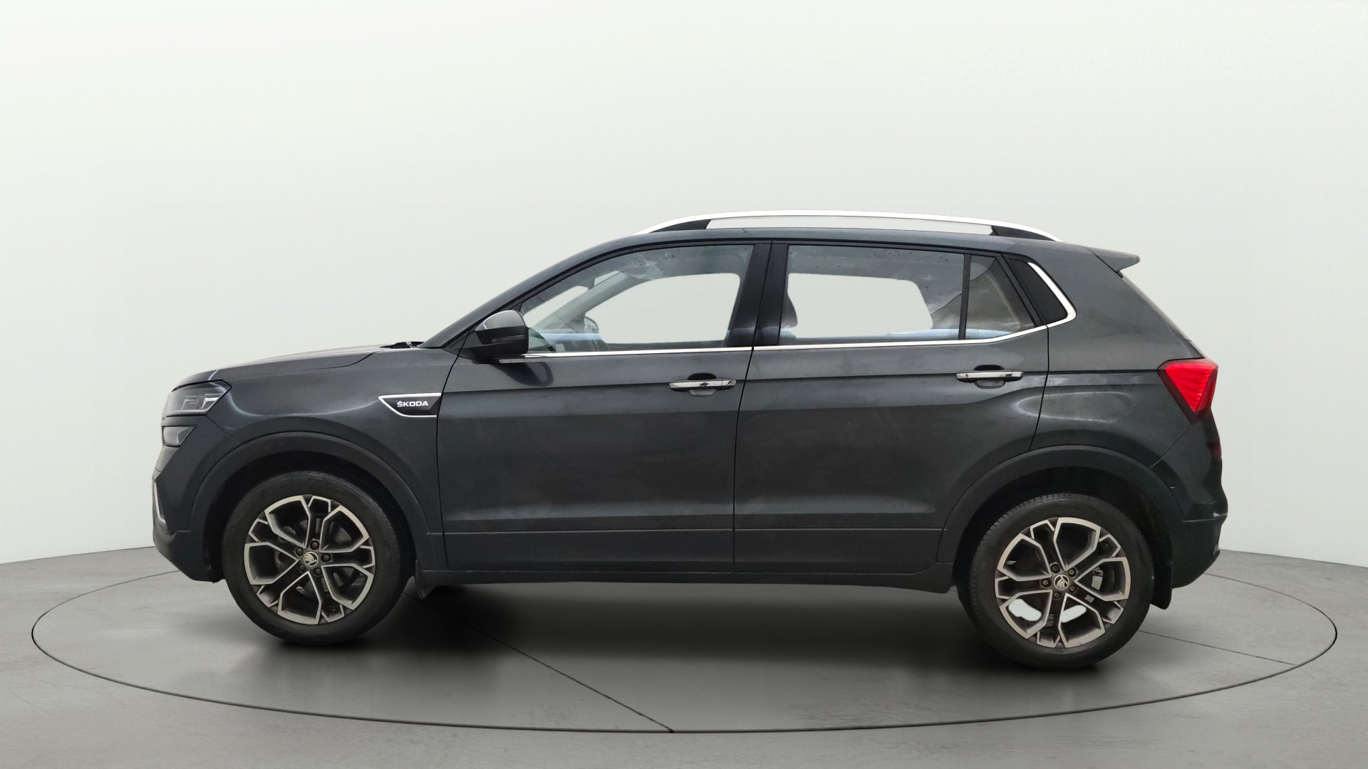 View 2023 Skoda Kushaq Style 1.0 TSI AT Image 6 Used 2023 Skoda Kushaq Style 1.0 TSI AT Image 6