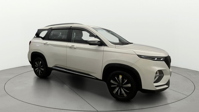 View MG Hector Plus Image 15 Used MG Hector Plus Image 15