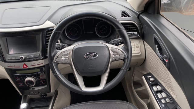 View Mahindra XUV300 Image 21 Used Mahindra XUV300 Image 21