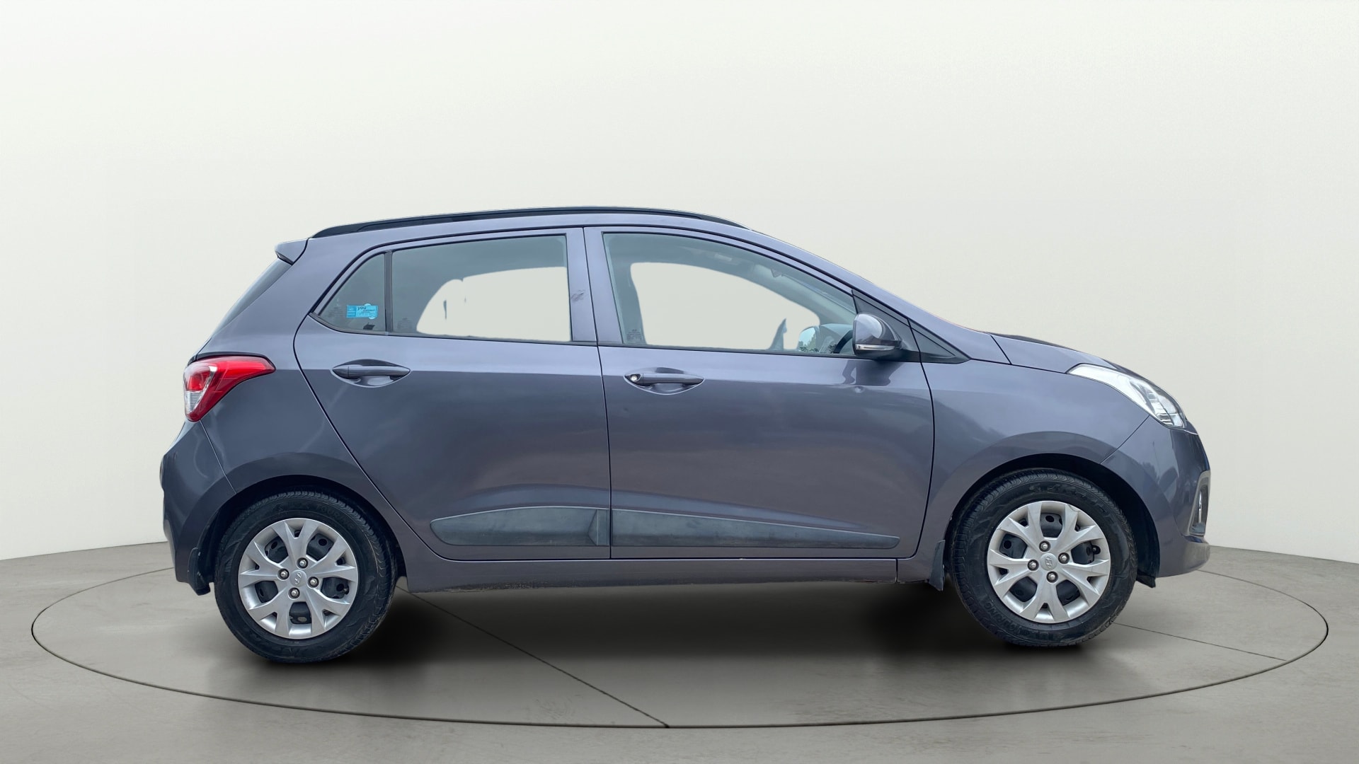 View 2016 Hyundai Grand i10 Sportz 1.2 Kappa Image 9 Used 2016 Hyundai Grand i10 Sportz 1.2 Kappa Image 9