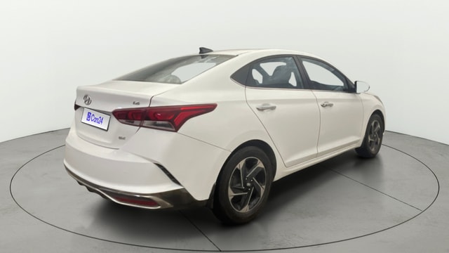 View Hyundai Verna Image 45 Used Hyundai Verna Image 45