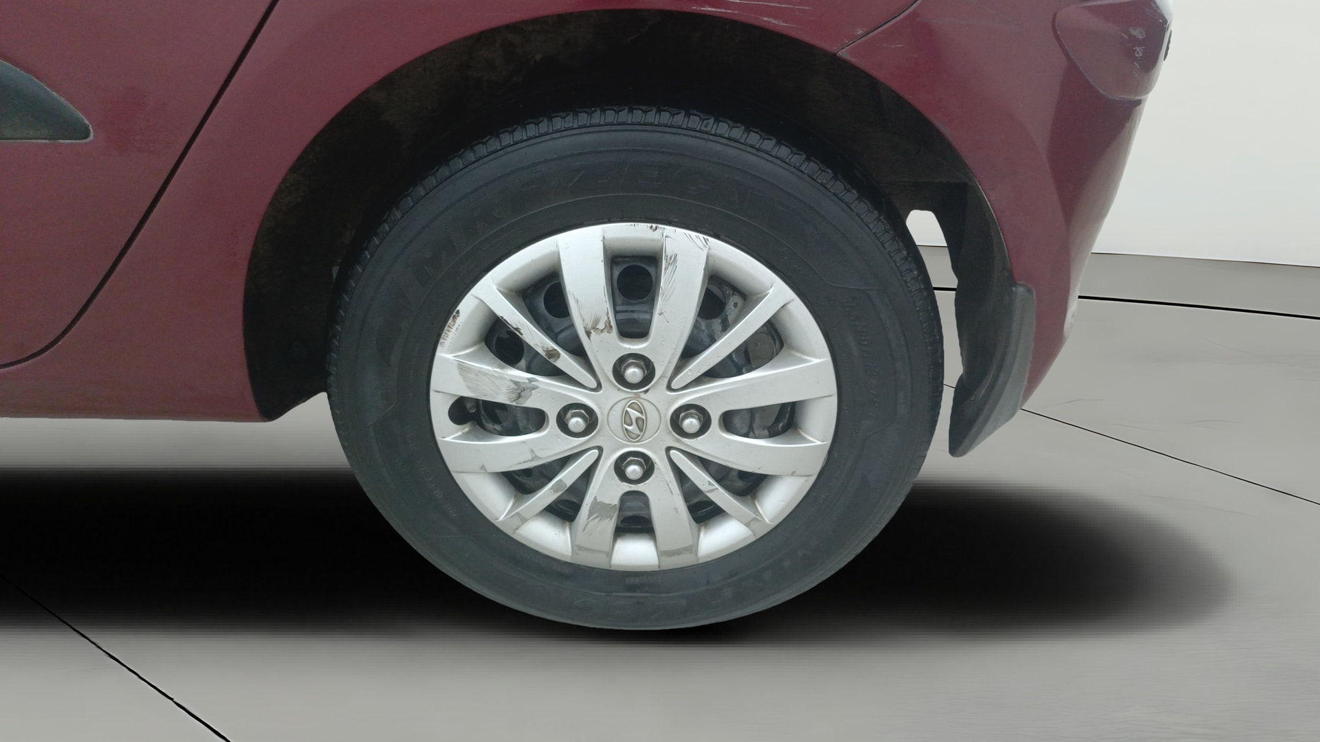 View 2015 Hyundai i10 1.2 Asta MT Image 7 Used 2015 Hyundai i10 1.2 Asta MT Image 7