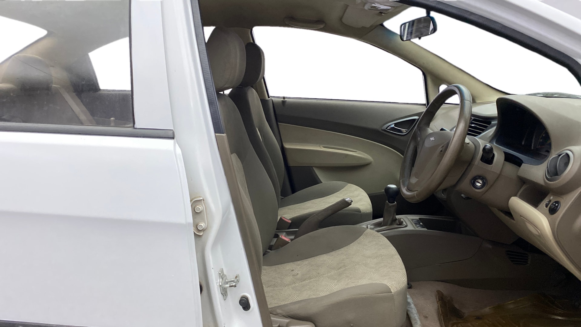 View 2013 Chevrolet Sail 1.2 LS ABS Image 25 Used 2013 Chevrolet Sail 1.2 LS ABS Image 25