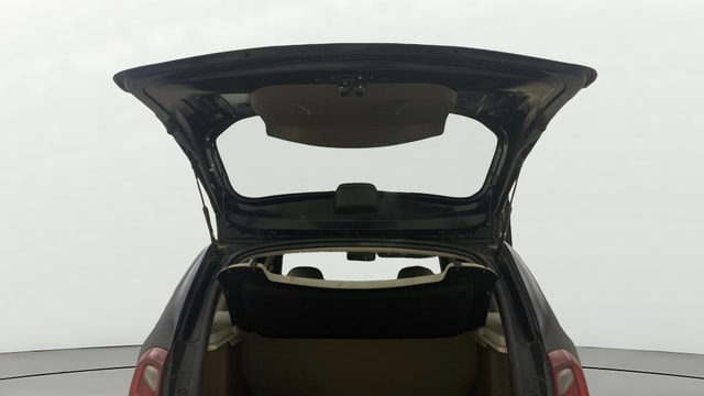 View Renault Duster Image 16 Used Renault Duster Image 16
