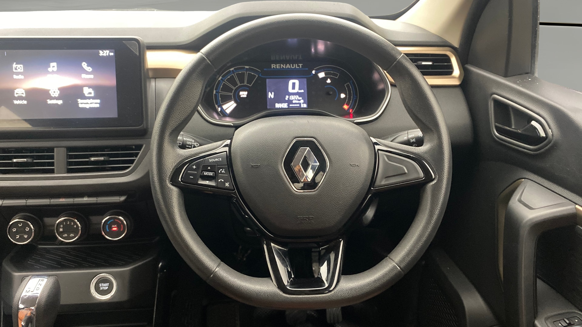 View 2021 Renault Kiger RXT AMT Dual Tone Image 20 Used 2021 Renault Kiger RXT AMT Dual Tone Image 20