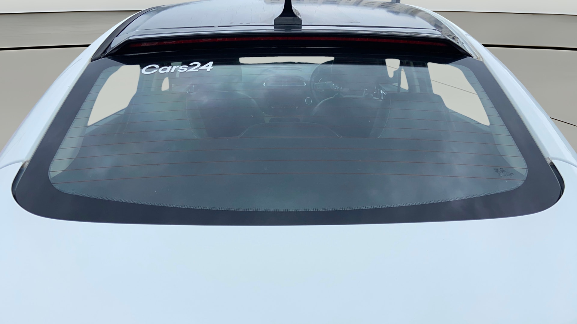 View 2022 Tata Tigor XE Diesel Image 4 Used 2022 Tata Tigor XE Diesel Image 4