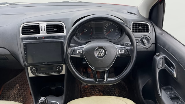 View Volkswagen Cross Polo Image 12 Used Volkswagen Cross Polo Image 12