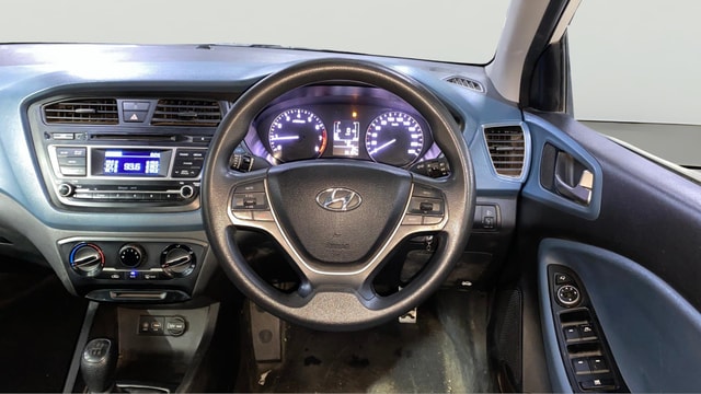 View Hyundai i20 Active Image 20 Used Hyundai i20 Active Image 20