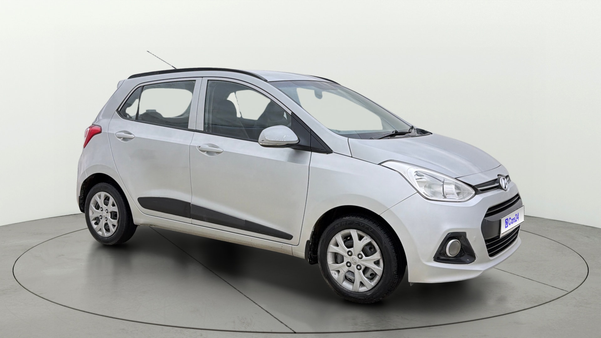 View 2016 Hyundai Grand i10 Sportz 1.2 Kappa Image 21 Used 2016 Hyundai Grand i10 Sportz 1.2 Kappa Image 21