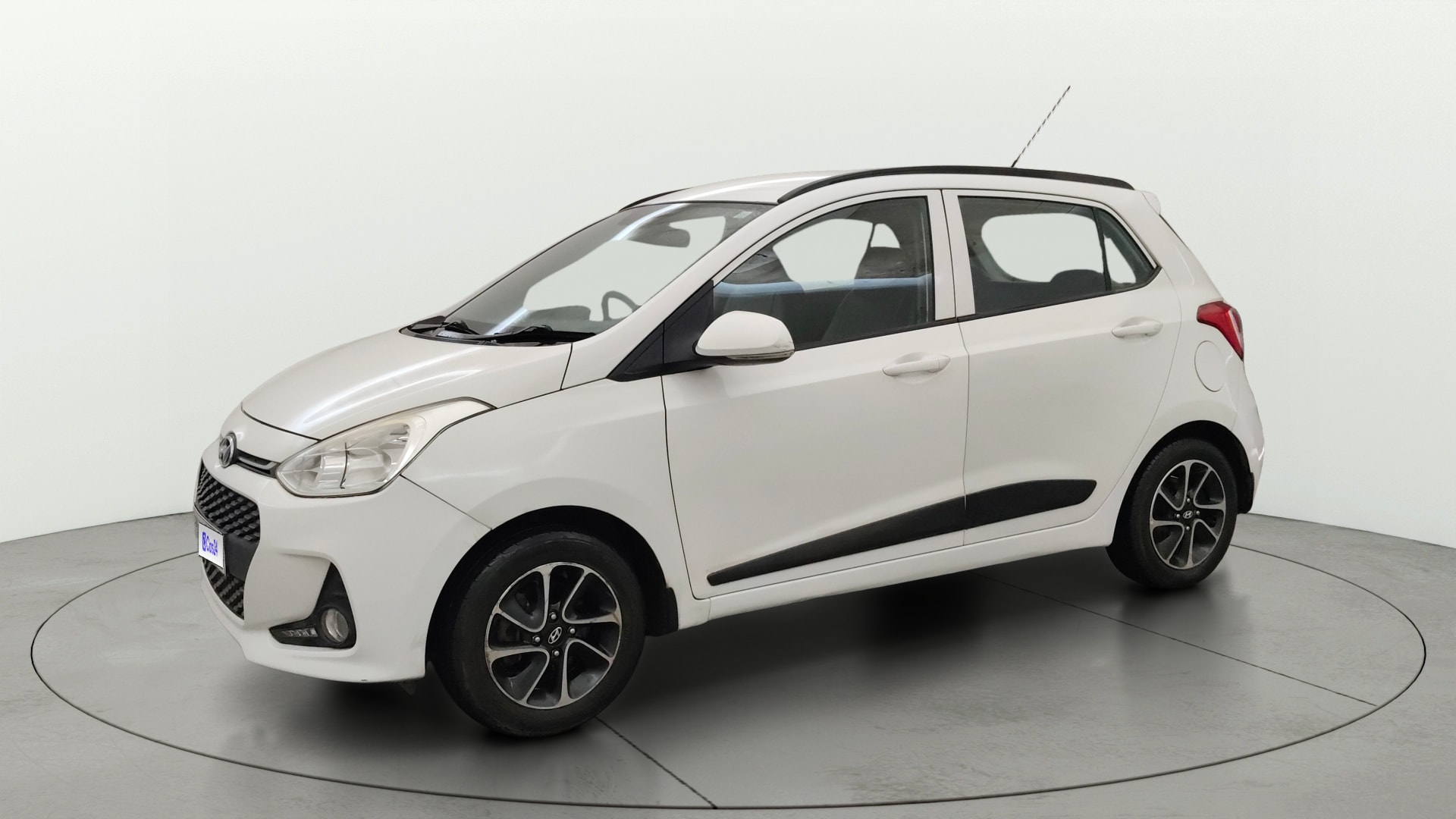 Used 2019 Hyundai Grand i10 Used 2019 Hyundai Grand i10