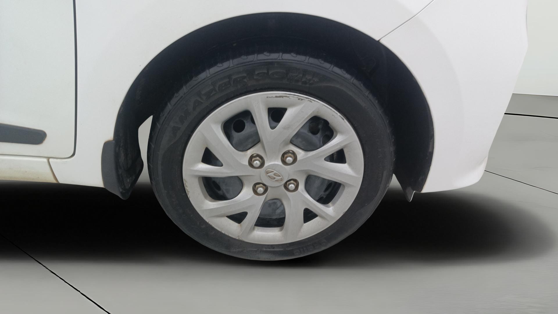Used 2019 Hyundai Grand i10 Used 2019 Hyundai Grand i10