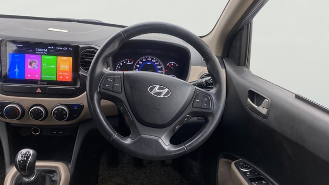 View Hyundai Grand i10 Image 20 Used Hyundai Grand i10 Image 20