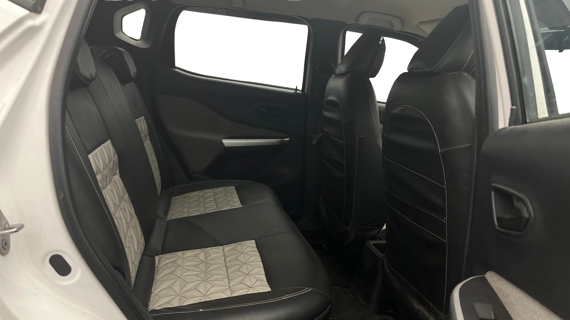 Used 2023 Nissan Magnite Used 2023 Nissan Magnite