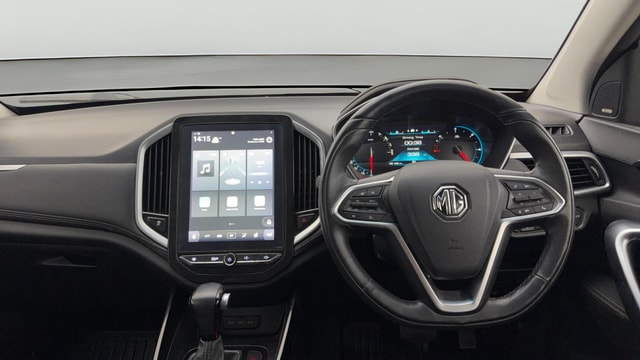 View MG Hector Image 21 Used MG Hector Image 21