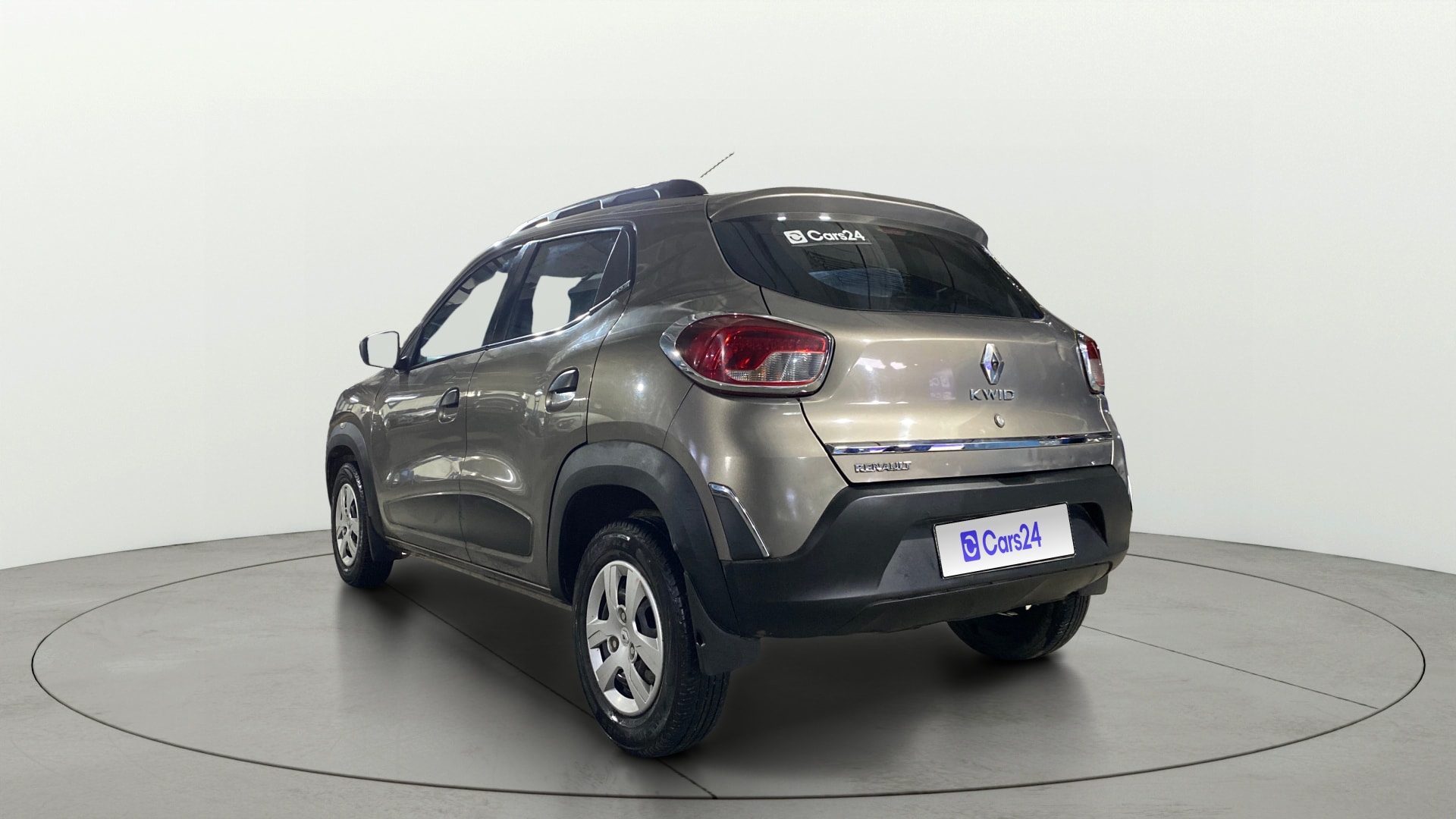 View 2019 Renault Kwid RXL 1.0 BS IV Image 2 Used 2019 Renault Kwid RXL 1.0 BS IV Image 2