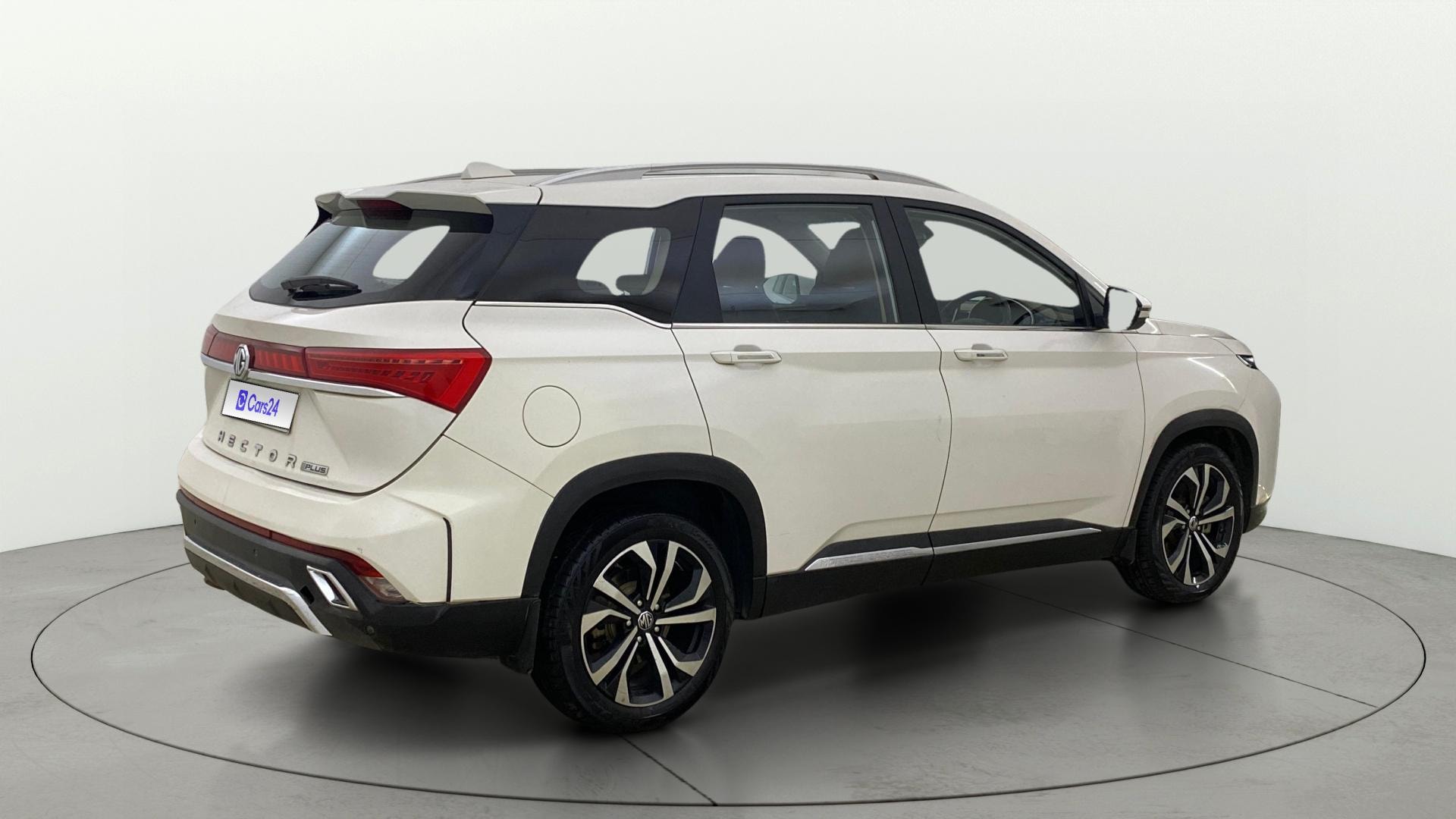 Used 2024 MG Hector Plus Used 2024 MG Hector Plus
