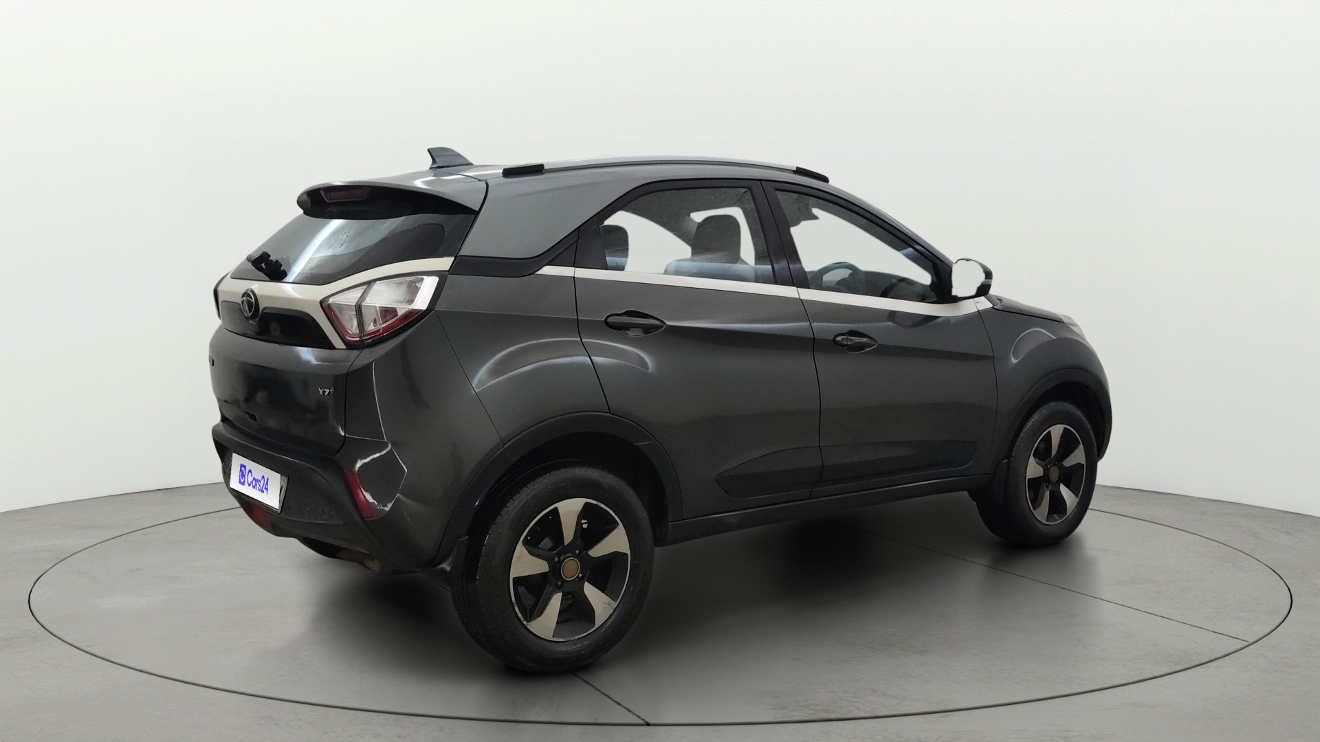 View 2017 Tata Nexon Revotron XE Image 44 Used 2017 Tata Nexon Revotron XE Image 44