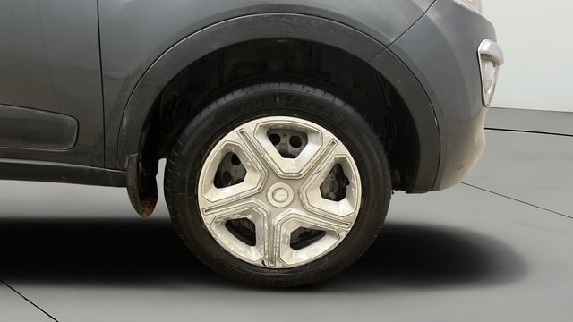 View Tata Nexon Image 39 Used Tata Nexon Image 39