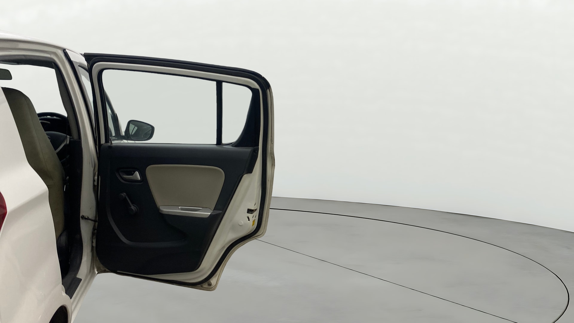 View 2016 Maruti Suzuki Alto K10 LX Image 7 Used 2016 Maruti Suzuki Alto K10 LX Image 7