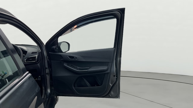 View Tata Tiago NRG Image 46 Used Tata Tiago NRG Image 46
