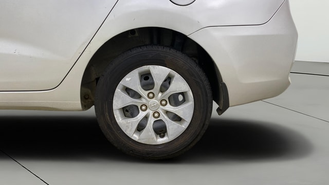 View Hyundai Xcent Image 11 Used Hyundai Xcent Image 11