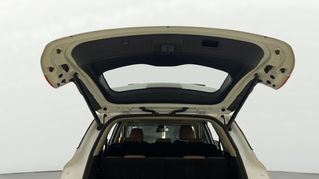 View MG Hector Plus Image 33 Used MG Hector Plus Image 33