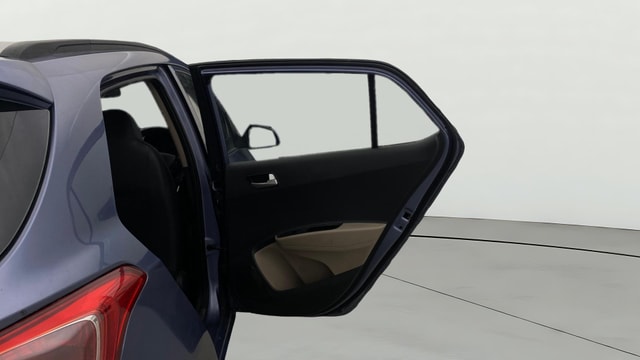 View Hyundai Grand i10 Image 7 Used Hyundai Grand i10 Image 7