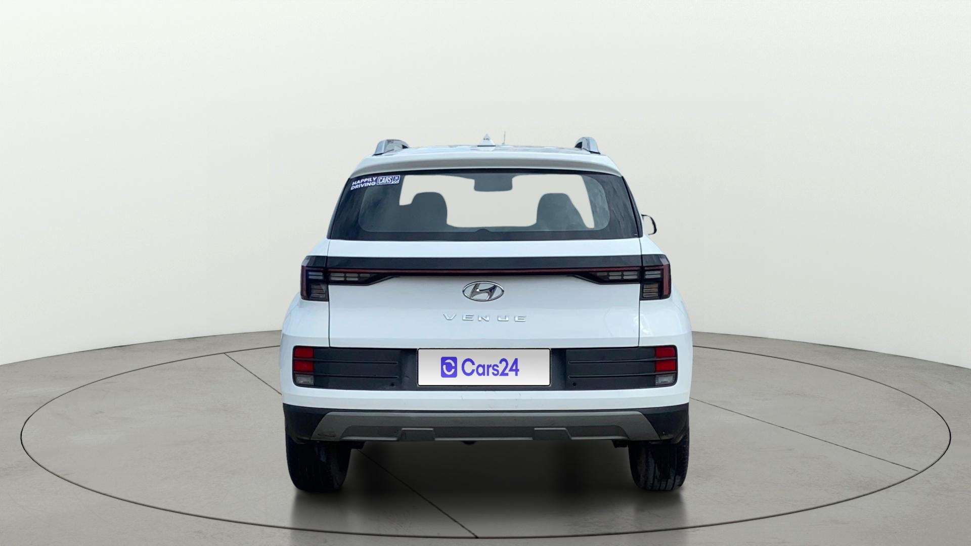 View 2022 Hyundai Venue S Plus 1.5 Diesel MT Image 40 Used 2022 Hyundai Venue S Plus 1.5 Diesel MT Image 40