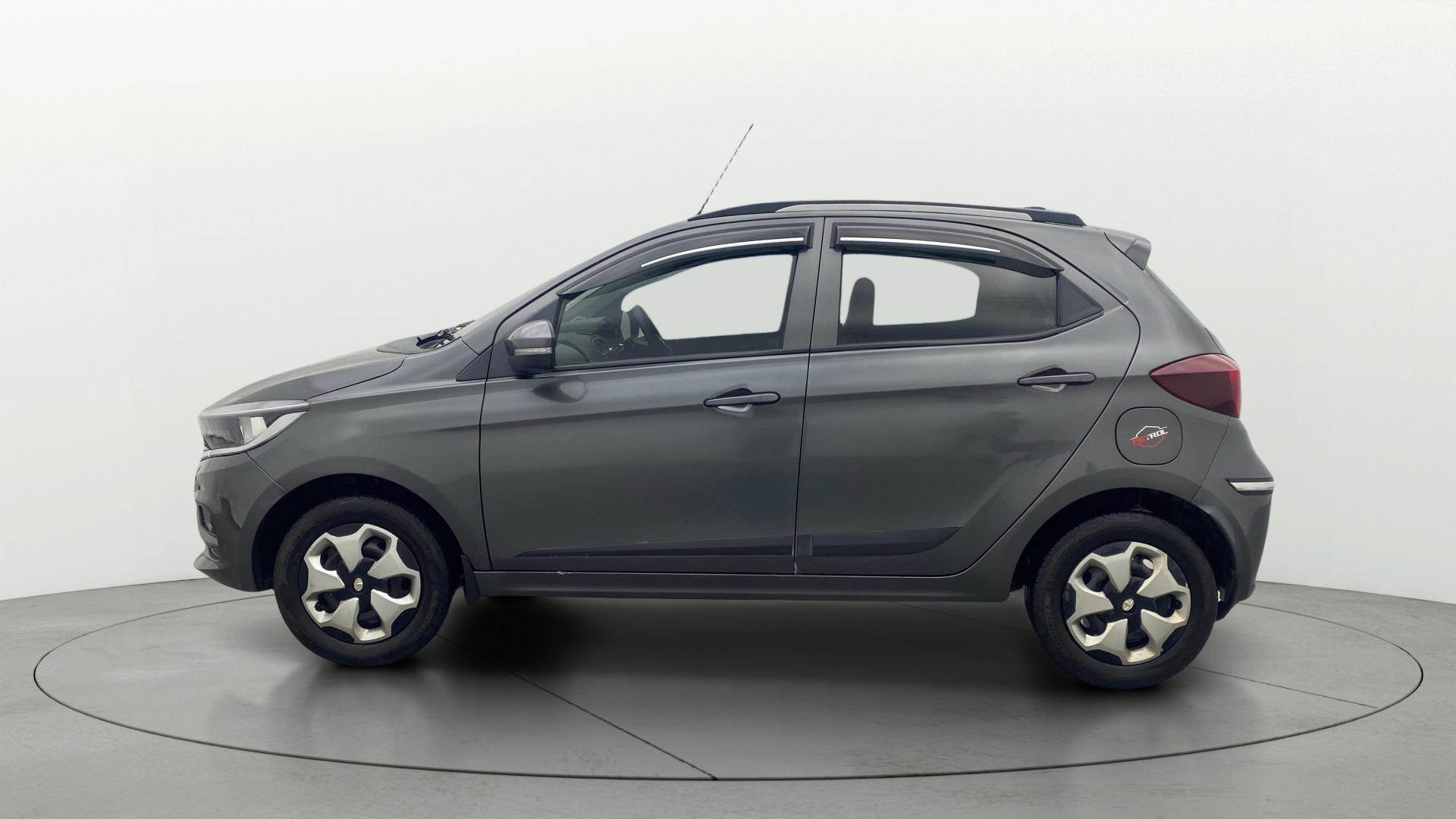 View 2020 Tata Tiago Revotorq XB Image 5 Used 2020 Tata Tiago Revotorq XB Image 5