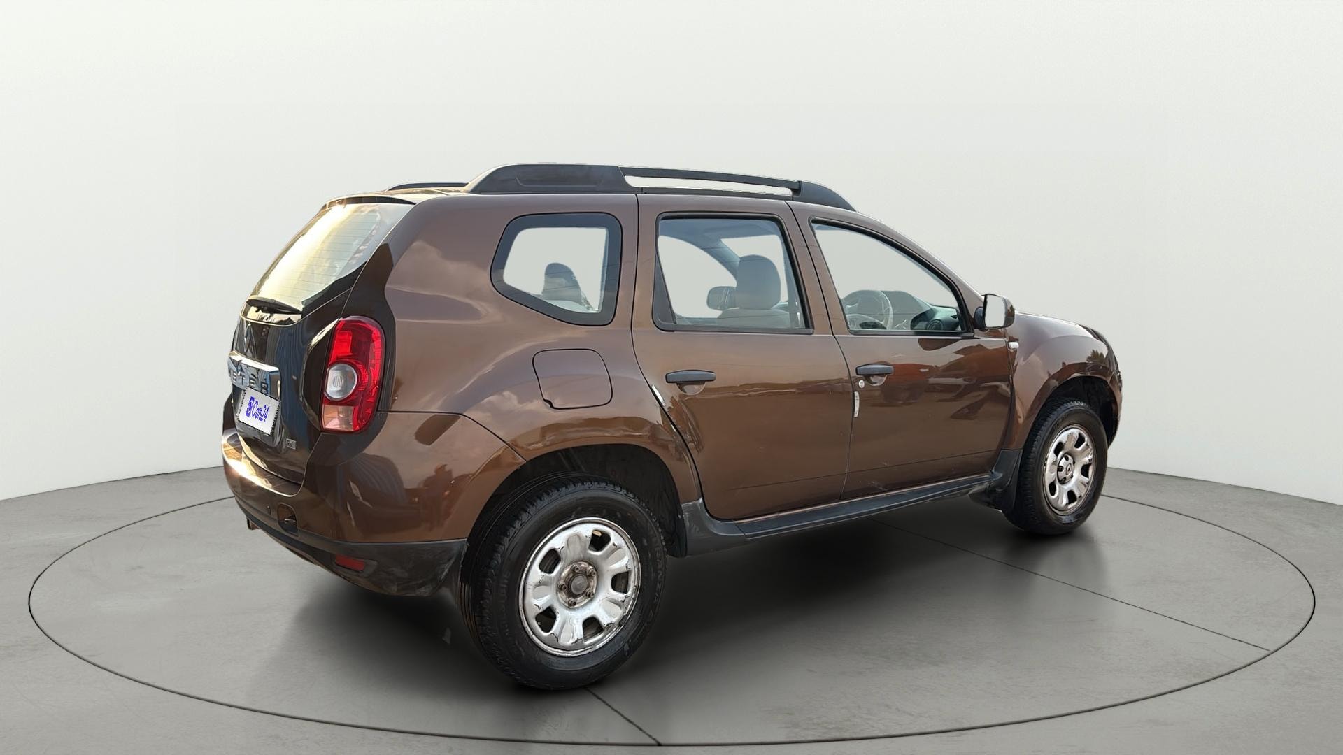 View 2015 Renault Duster Diesel 85PS STD Image 42 Used 2015 Renault Duster Diesel 85PS STD Image 42