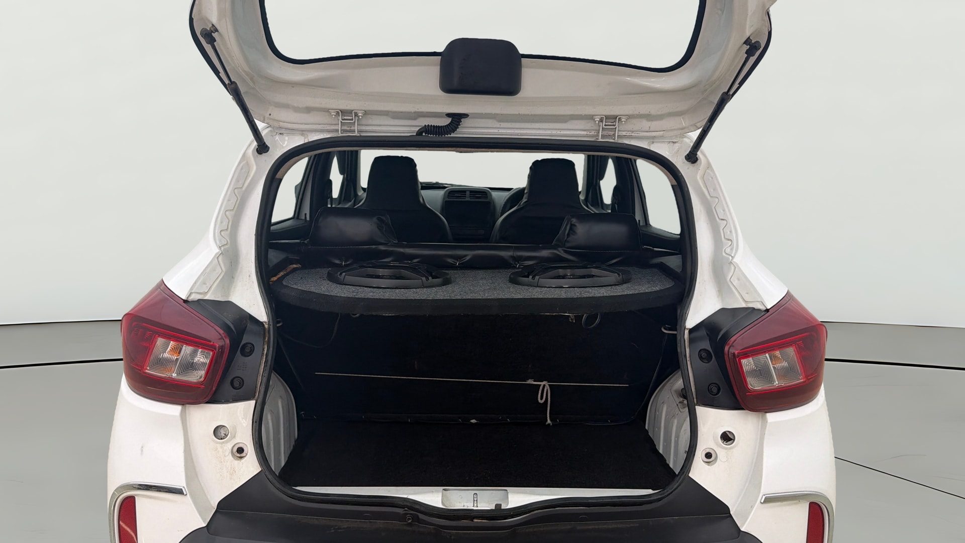 View 2021 Renault Kwid STD Image 36 Used 2021 Renault Kwid STD Image 36