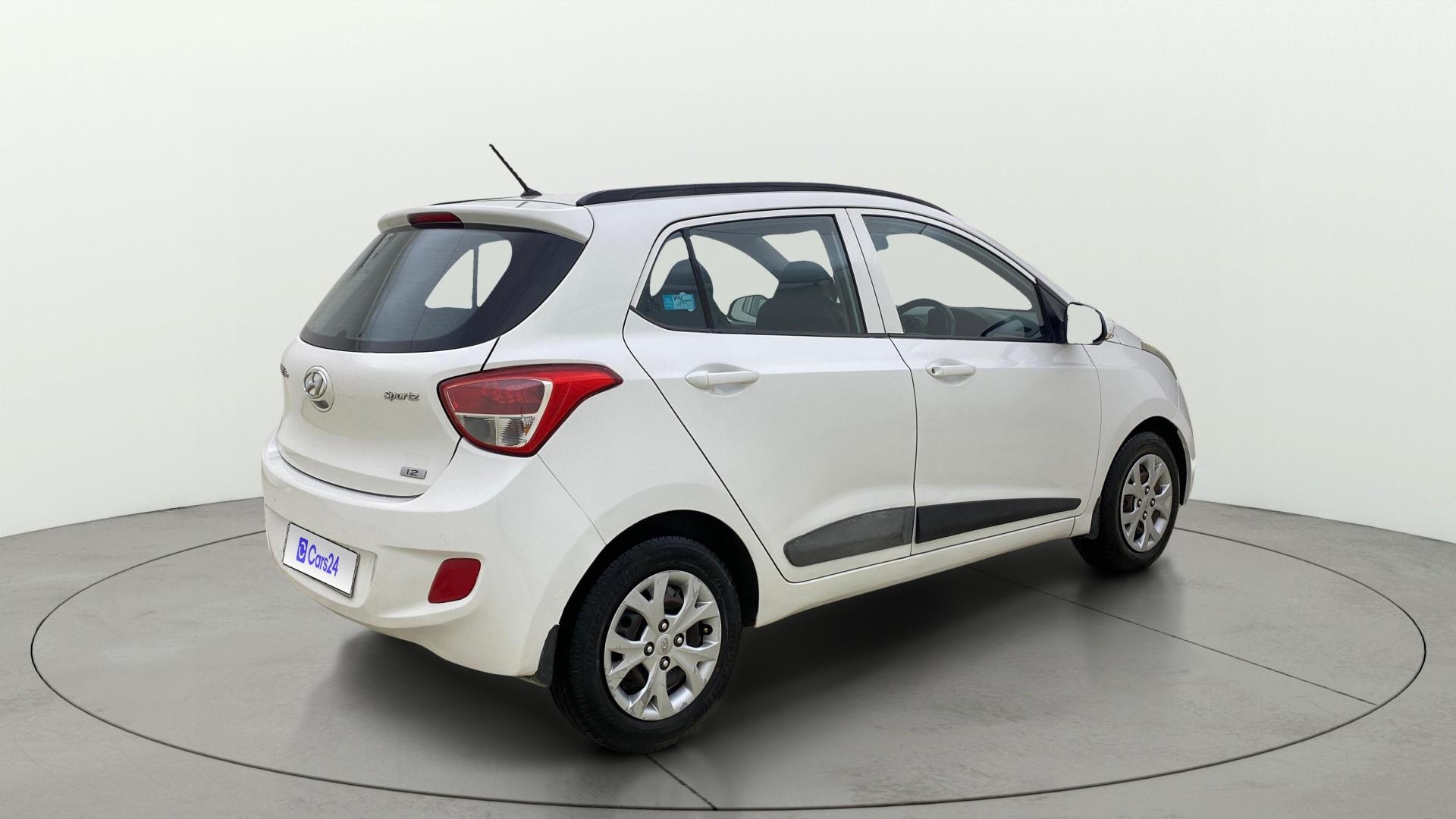 View 2015 Hyundai Grand i10 Sportz 1.2 Kappa Image 42 Used 2015 Hyundai Grand i10 Sportz 1.2 Kappa Image 42