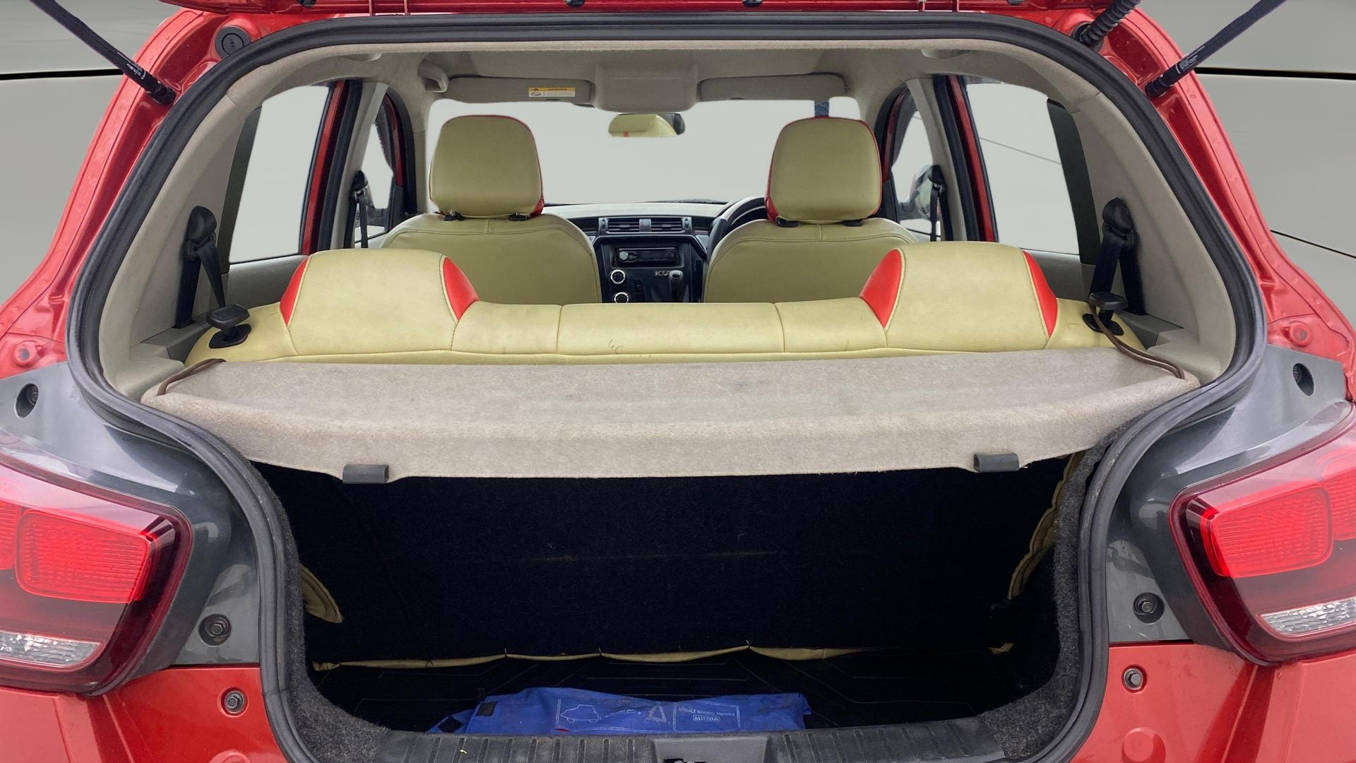 Used 2016 Mahindra KUV100 Used 2016 Mahindra KUV100