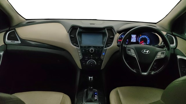 View Hyundai Santa Fe Image 30 Used Hyundai Santa Fe Image 30