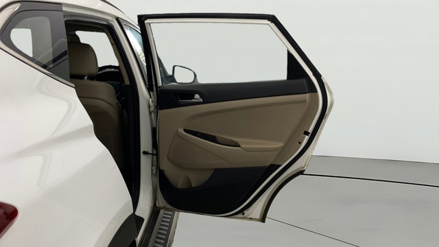 View Hyundai Tucson Image 6 Used Hyundai Tucson Image 6