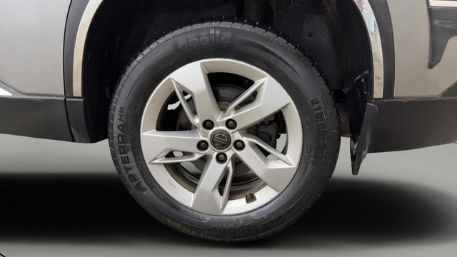View MG Hector Image 12 Used MG Hector Image 12