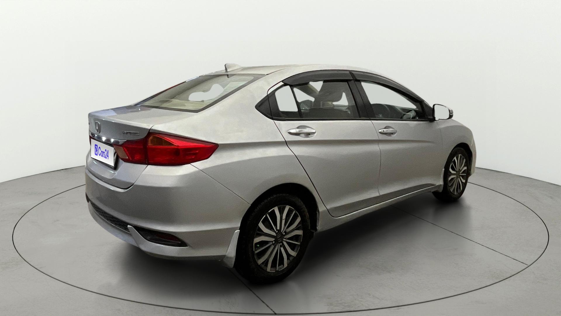 View 2017 Honda City ZX MT Diesel Anniversary Edition Image 44 Used 2017 Honda City ZX MT Diesel Anniversary Edition Image 44