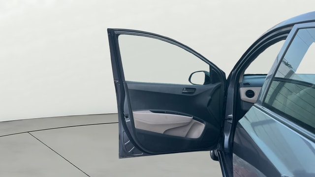View Hyundai Grand i10 Image 31 Used Hyundai Grand i10 Image 31