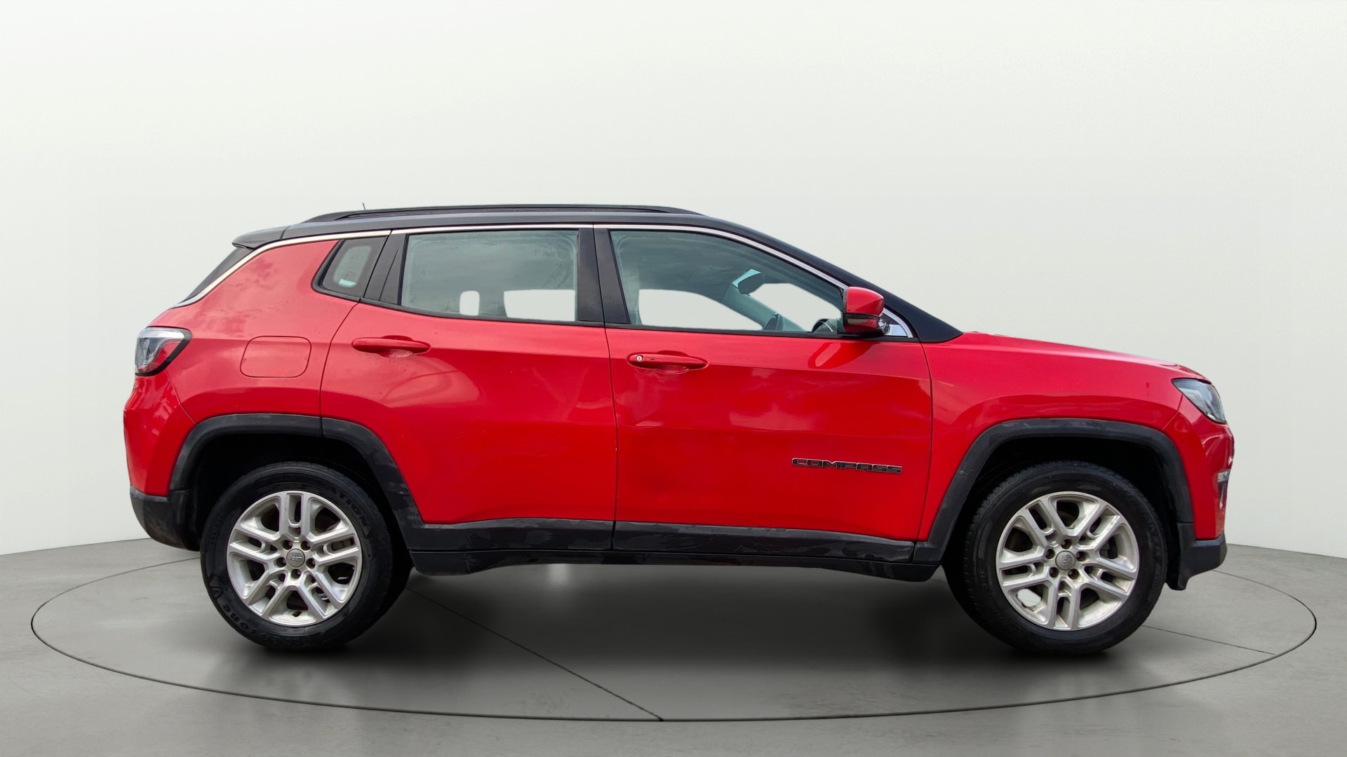 View 2017 Jeep Compass Limited 4X4 (O) 2.0 Diesel BS IV Image 9 Used 2017 Jeep Compass Limited 4X4 (O) 2.0 Diesel BS IV Image 9