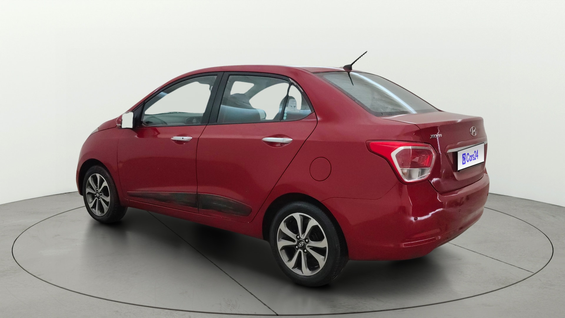 View 2014 Hyundai Xcent SX Petrol (O) Image 2 Used 2014 Hyundai Xcent SX Petrol (O) Image 2