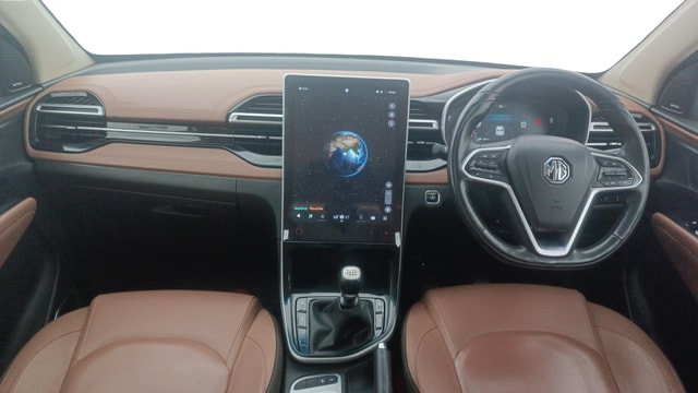 View MG Hector Plus Image 32 Used MG Hector Plus Image 32