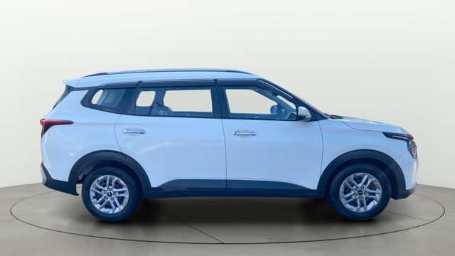 View Kia Carens Image 8 Used Kia Carens Image 8