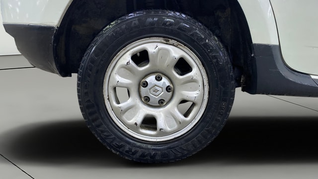 View Renault Duster Image 35 Used Renault Duster Image 35
