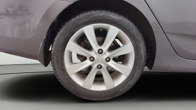 View Hyundai Fluidic Verna Image 24 Used Hyundai Fluidic Verna Image 24