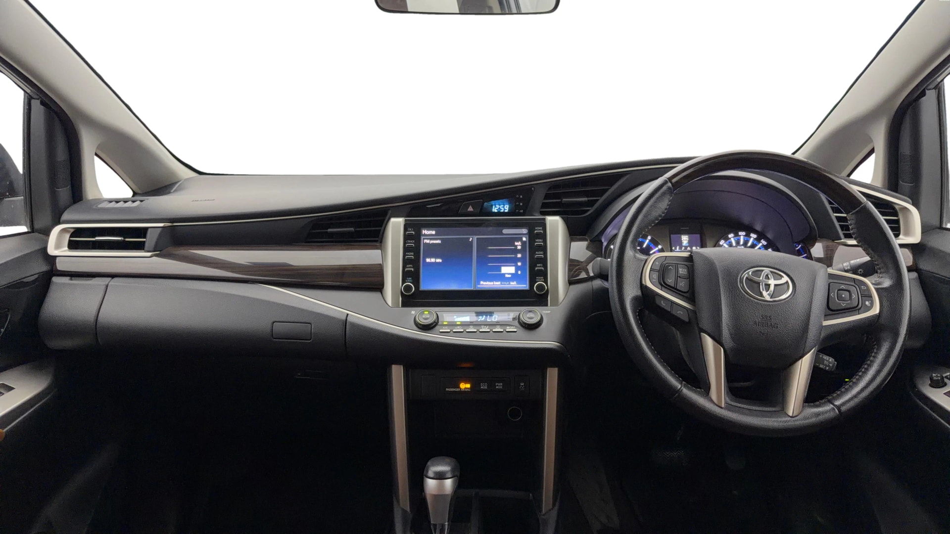 View 2022 Toyota Innova Crysta 2.7 ZX AT 7-Seater BS IV Image 17 Used 2022 Toyota Innova Crysta 2.7 ZX AT 7-Seater BS IV Image 17